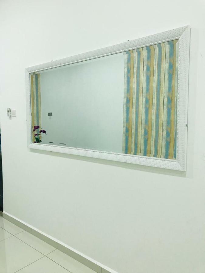 Z&M Homestay Jertih Bagian luar foto